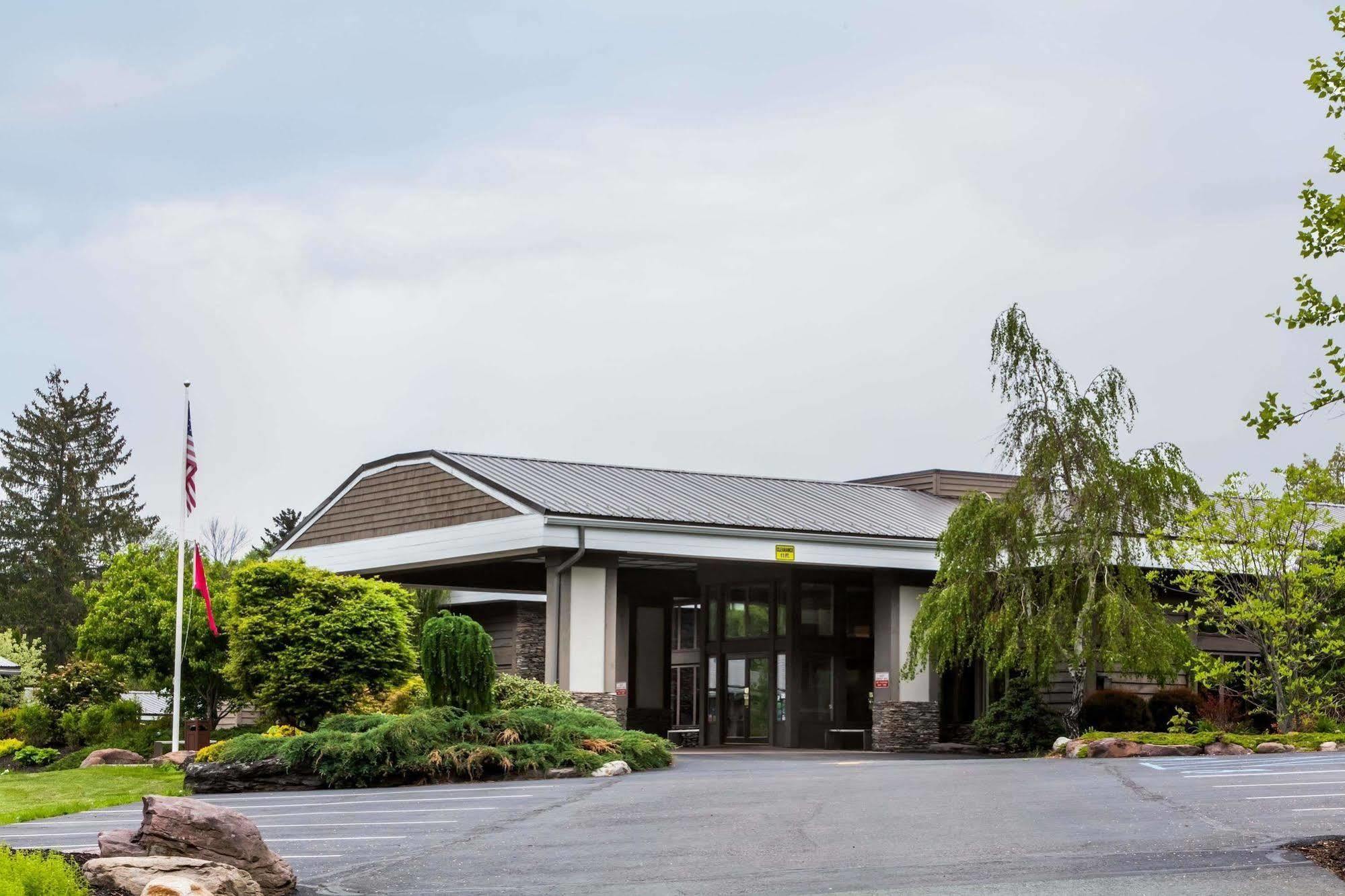 Ramada By Wyndham Rock Hill At Sullivan Center 외부 사진