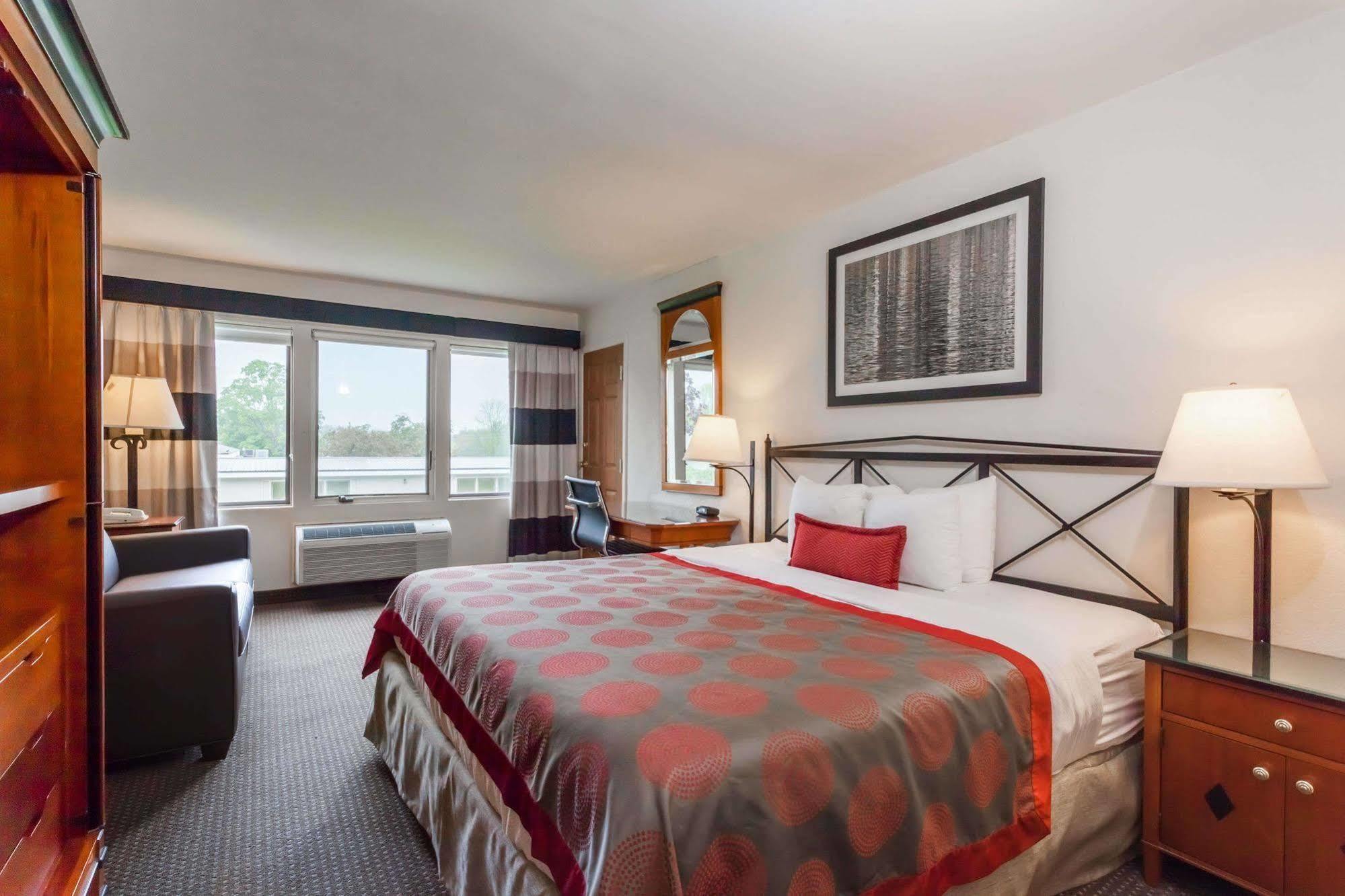 Ramada By Wyndham Rock Hill At Sullivan Center 외부 사진