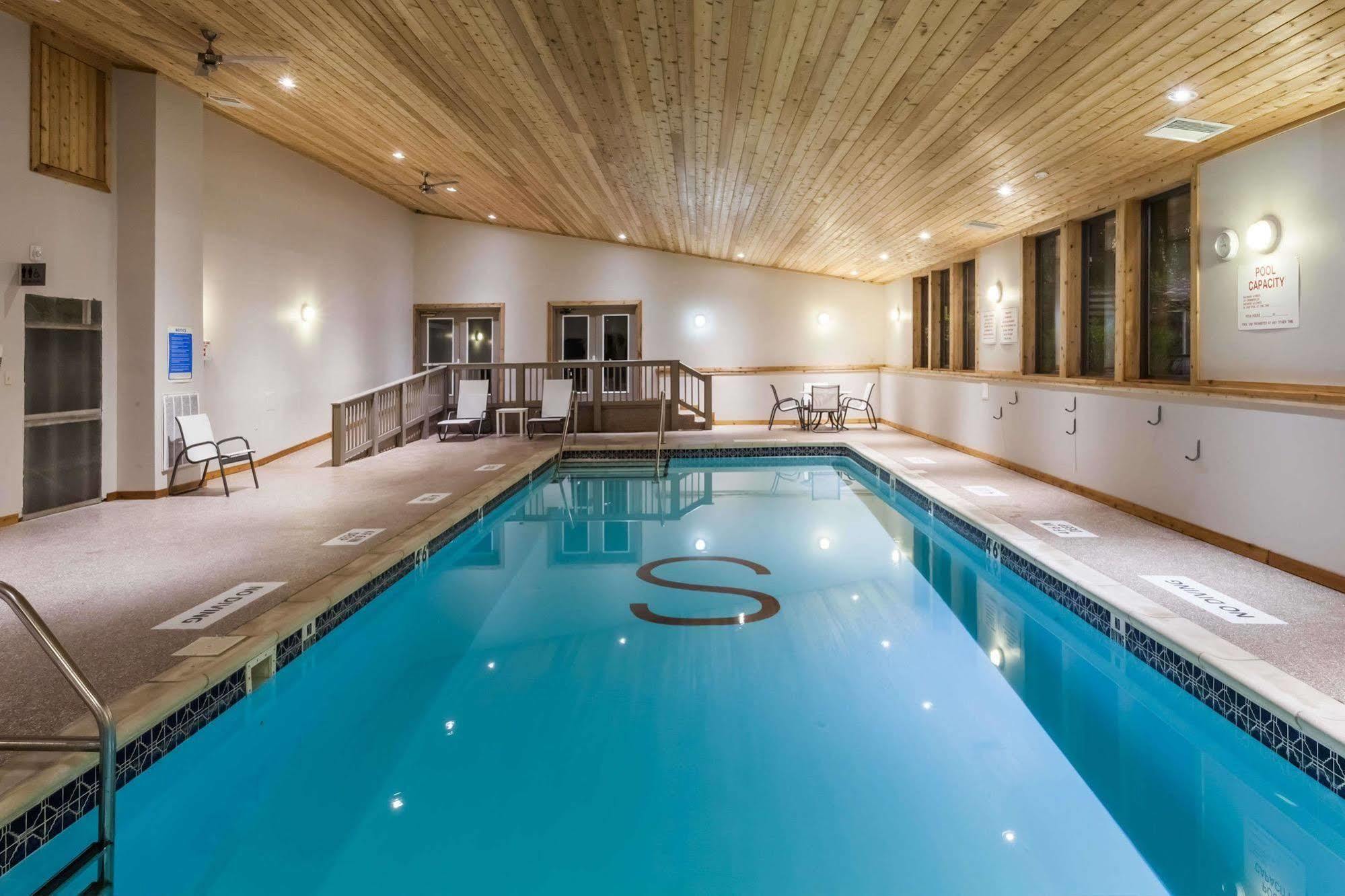 Ramada By Wyndham Rock Hill At Sullivan Center 외부 사진